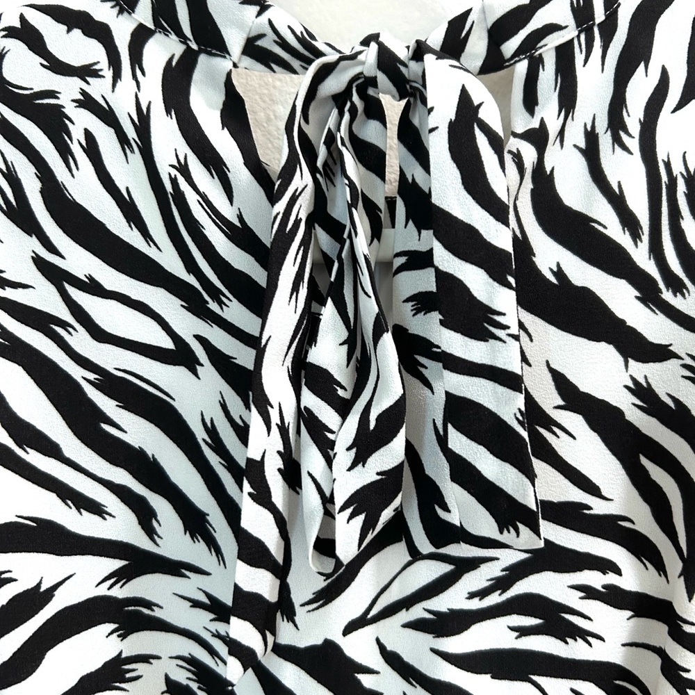 Black and White Zebra Print Dress NWOT - Picture 8 of 10